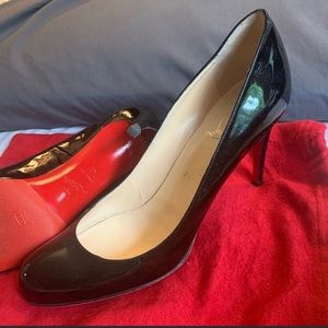 100% authentic louboutin